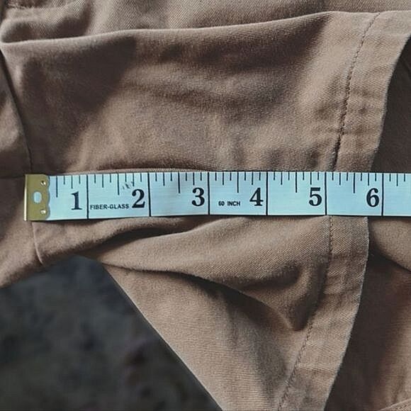 AA camel brown cotton twill Chino Shorts size 29 - Picture 9 of 9
